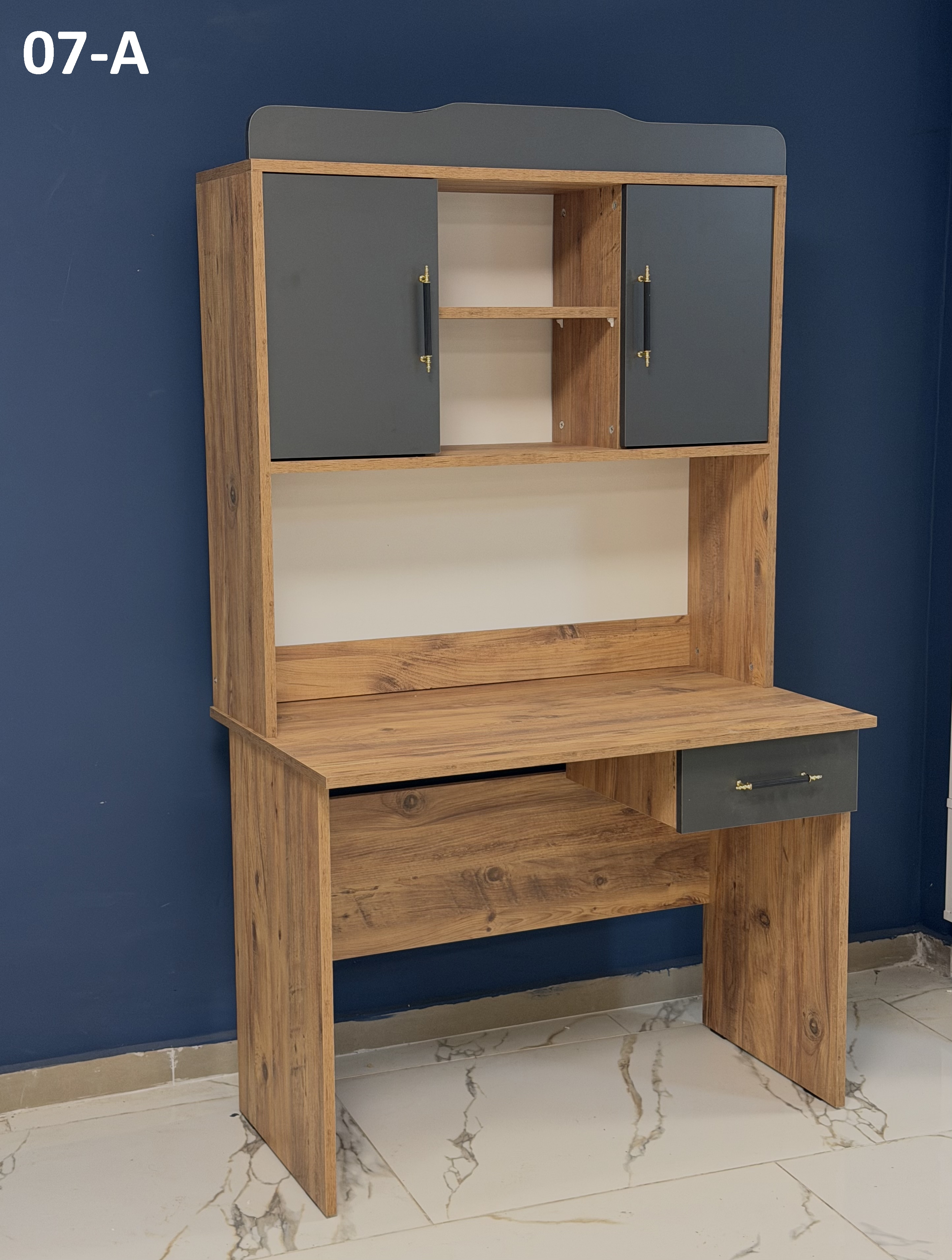 RETRO KİTAPLIKLI ÇALIŞMA MASASI